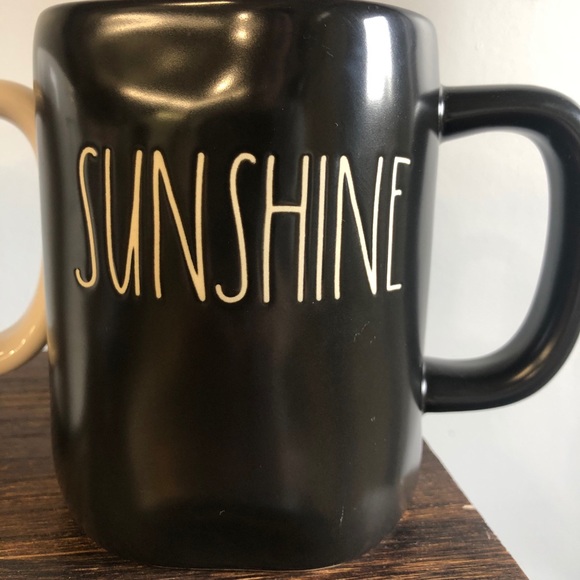 Rae Dunn Sunshine Black Mug - Picture 1 of 1